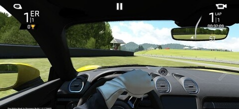 挍ِ܇4Real Racing Next؈D